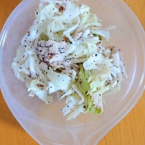 簡単！蒸し鶏とキャベツの梅ごま和え○糖質オフ